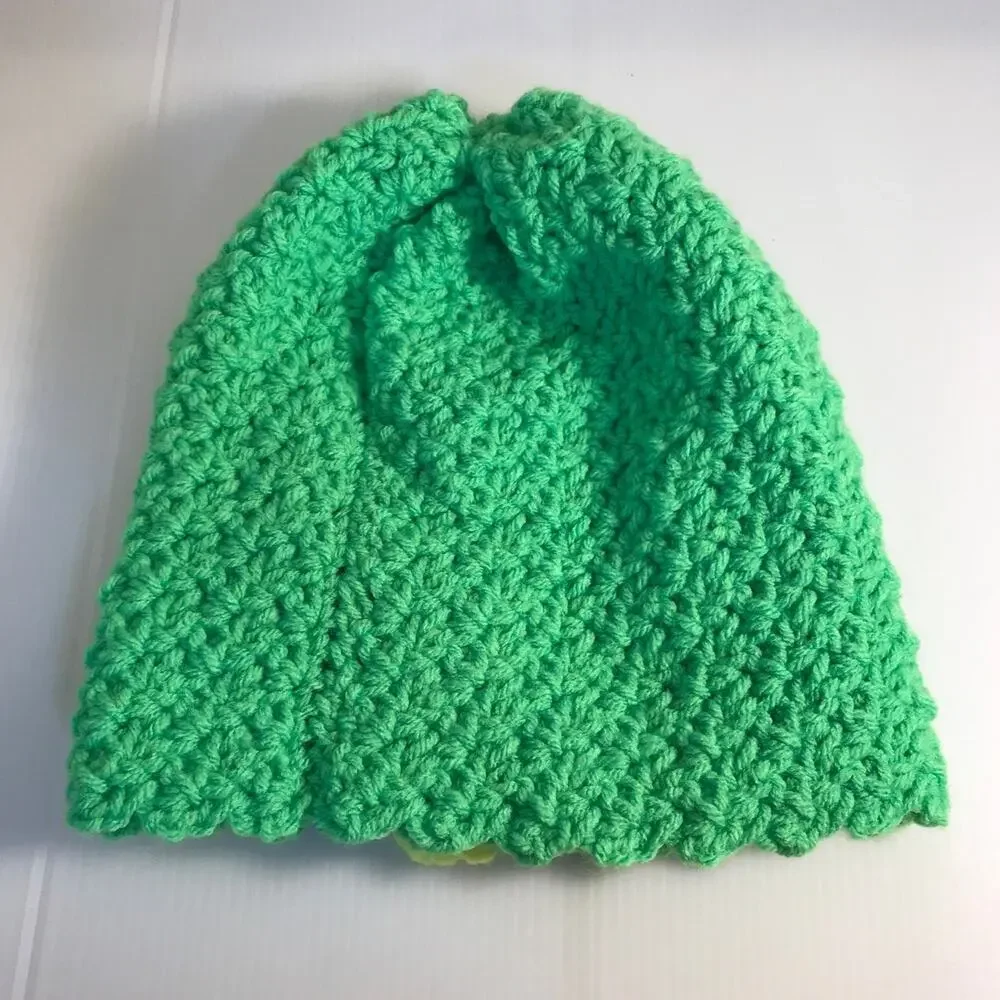 Handmade nwt crochet